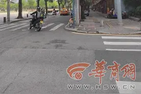 西安朱雀大街北段这处信号灯故障多日 市民盼尽快维修图片