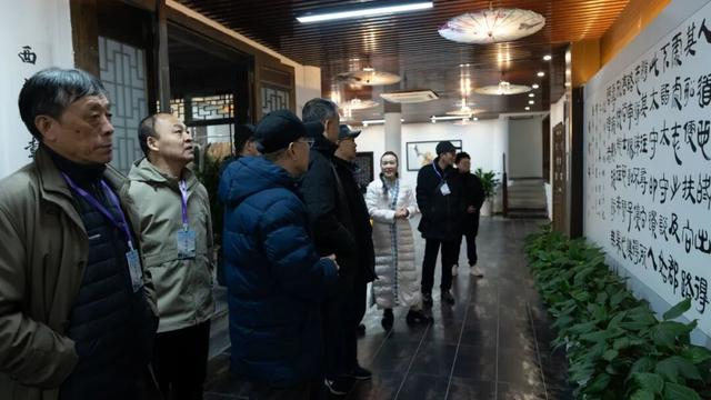 中华诗词学会酉阳采风行启动，共绘“诗词里的桃花源”