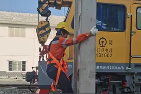 “硬核特训”保安全图片