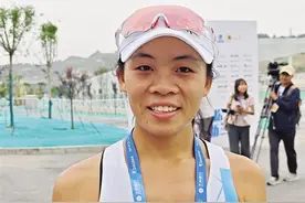 【2024兰州马拉松】半程女子组冠军陆银秀：“我下次还要来！”图片