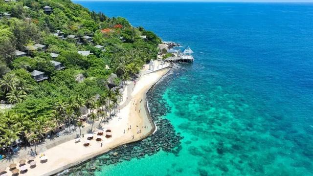 这个秋冬，不妨来陵水邂逅一片蔚蓝