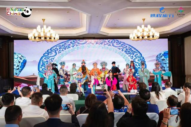 一年四季 泉在济南 |泉城向亚洲发出金秋之约！“你好！中国”“Spring Jinan”文旅推广季暨亚洲入境旅游推介