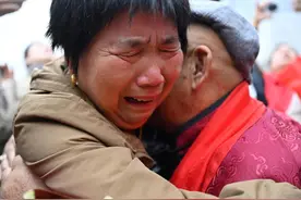 回顾2024这些瞬间，记录下平凡生活的美好与感动图片