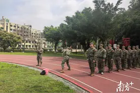 筑牢后备防线，宝安福海开展基干民兵军事训练图片