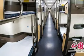 D901/902次列车纵卧连京粤，暖程伴归途图片