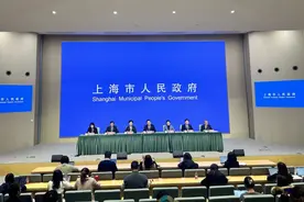 上海市民政局局长蒋蕊：全市养老床位17.6万张，总量充裕图片