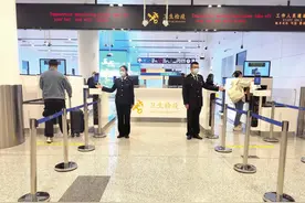免签！老外来烟旅游“说来就来”图片