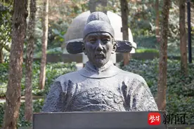 清明祭扫方孝孺墓，致敬以身殉道的大儒图片