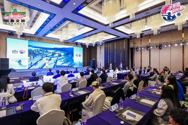 浪花朵朵碰雪花！这波邀约没人能拒绝~