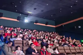 中山北部首家中影南方国际巨幕影城年初一开门迎客图片