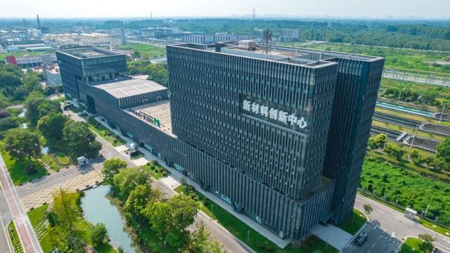 “繁华百里·山水画廊”为“公园城市·幸福成都”注入彭派动能