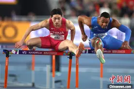 世锦赛刘俊茜60米栏摘铜 中国男子跨栏期待下一个刘翔图片