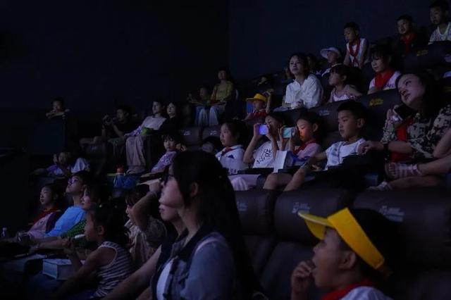 【诗意山水·红色巴中⑭】探秘元宇宙光影聚落：最具沉浸感的科普之旅