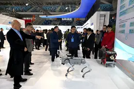 你的“工友”很聪明！来看川渝住博会上的智能建造力量图片