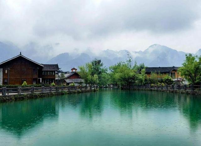 生态为笔 融合为墨 “两山”转化绘就铜仁文旅新图景