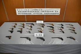 日媒：日本一男子家中搜出33把真枪和仿真枪被逮捕，自称“没有发动恐袭意图”图片