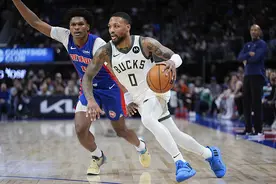 NBA | 利拉德45分+10助攻+5三分球创造雄鹿纪录图片