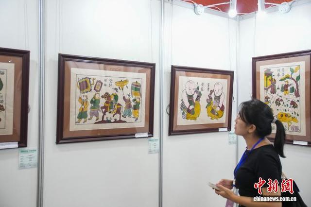 广西凭祥：中越友谊历史展示中心、友谊关历史陈列馆揭牌