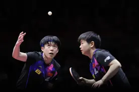 三连冠！王楚钦孙颖莎击败日本组合，夺得多哈世乒赛混双冠军图片