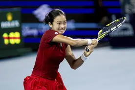 连克三位大满贯冠军，19岁的伊埃拉创造菲律宾历史图片