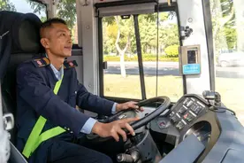 加密班次新增接驳线！中山公交全力护航市民元旦出行图片