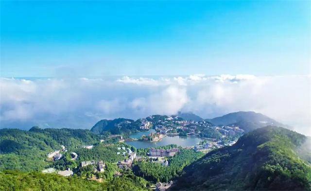 湖北九宫山：此间清凉多 避暑消费热