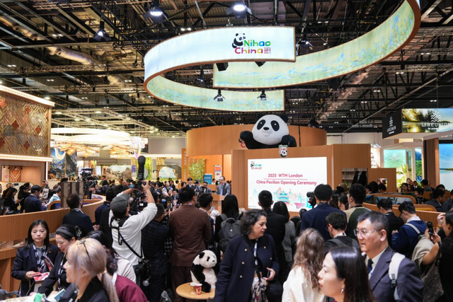 惊艳伦敦！双河溶洞携北纬 28°秘境奇观闪耀世界舞台！