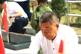 为了战友之间的生死之约，这件事他一做就是40多年图片