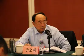 两会声音|全国人大代表于金明：细化并标准化肿瘤多学科会诊操作流程图片