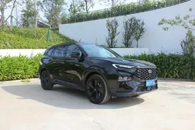 家用SUV的超值之选——福特领睿2023款试驾体验图片