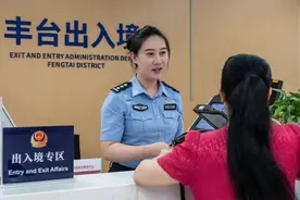 24小时智能签注！这个出入境接待大厅，办护照太方便了图片