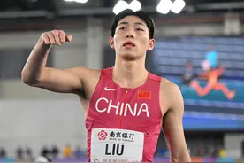 （体育）田径——南京室内世锦赛：秦伟搏、刘俊茜晋级男子60米栏决赛图片