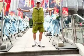 张继科球馆搬至杭州 特长班由其亲自授课图片