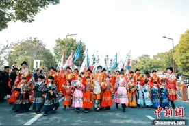 浙江嘉兴：第十二届西塘汉服文化周启幕图片