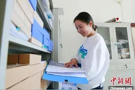 柳州这个“外来媳妇”变身“网红”主播！带动村民致富→图片
