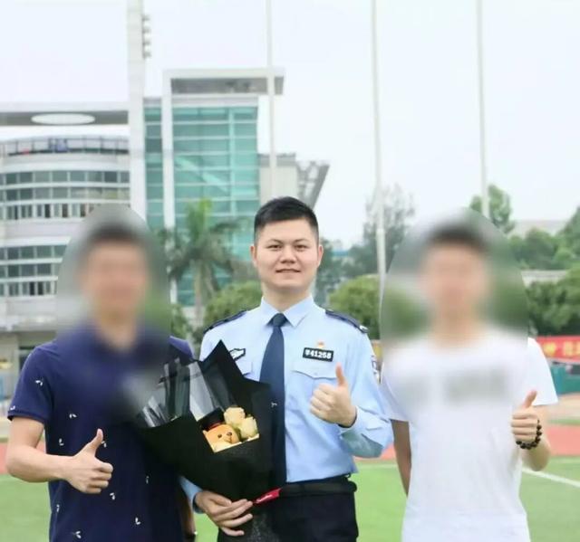 痛心！民警袁博琪突遭袭击，不幸牺牲