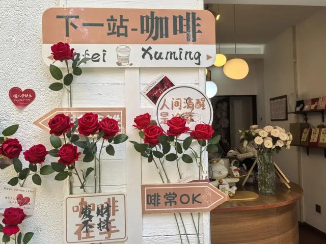 双节昆明周边游 | 来大观河畔邂逅民族少女“花小妹”