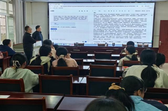 当笔墨邂逅人工智能：怀宁县凉亭初中成功举办首届创新作文大赛