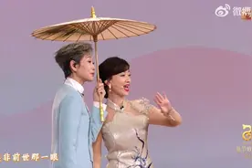 “赵雅芝叶童太配了”登上热搜，二人同台网友大呼“圆梦”图片