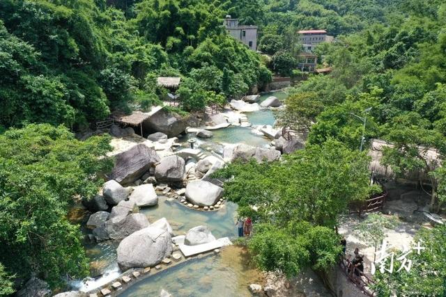 温差8℃的避暑胜地：绿野仙踪 盛夏如春｜打卡电白