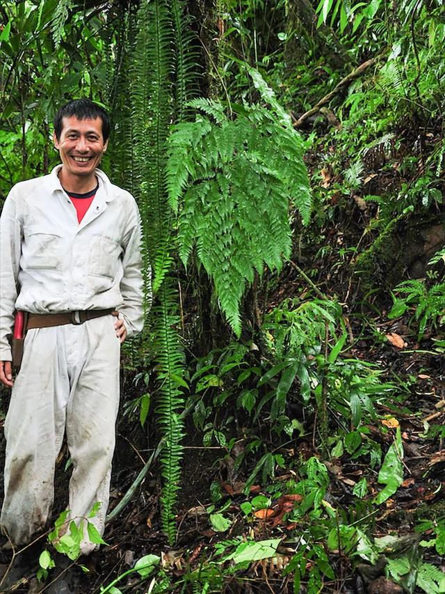 他初中毕业后终身不婚，荒野舍命工作20年，被一群博士封神