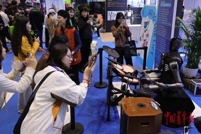 直击2025世界互联网大会乌镇峰会首日