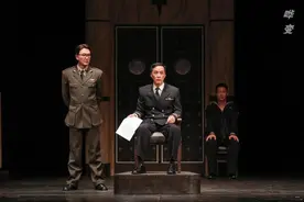 北京人艺经典话剧《哗变》再度掀起台词“风暴”图片