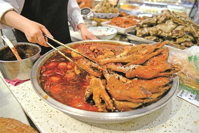 “暑期过后说旅游”系列报道之二 青海哪些美味让游客念念不忘 【酸辣甜凉四重奏】