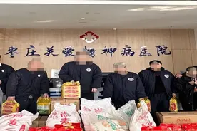 峄城区民政局“冬送温暖，情暖万家”真情关爱流浪乞讨人员图片