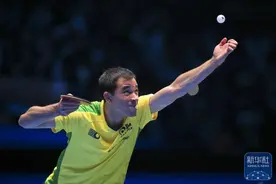 澳门乒乓球世界杯｜雨果4：1完胜林诗栋，首夺男单冠军图片