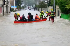 暴雨、洪水、干旱、火灾……气候变化或是全球天灾频发“祸根”图片