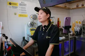 一杯茶饮背后的创业故事：她在甜啦啦完成“逆袭”图片