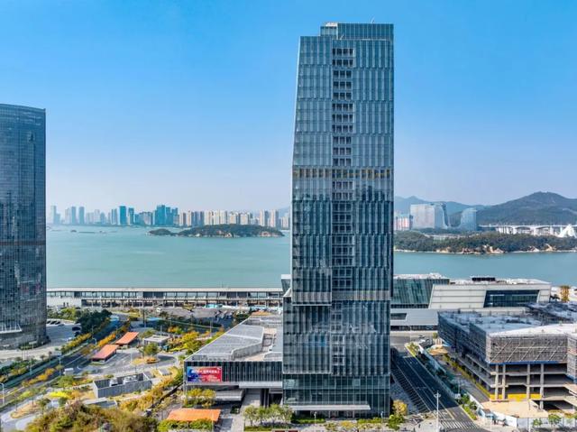 中国拼命建母港,邮轮却去了日本?