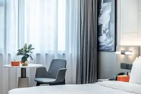 民宿老板教你识别酒店换没换床单图片